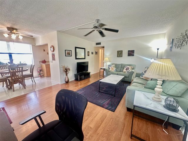 84 Markham E 84, Deerfield Beach, FL 33442