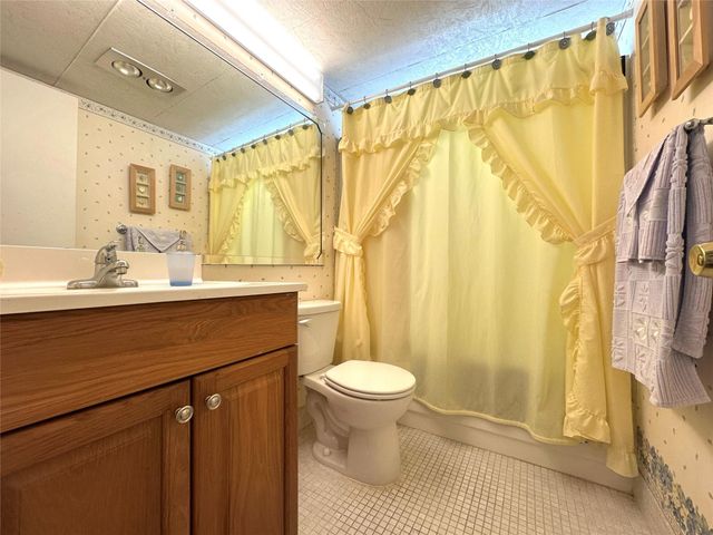 84 Markham E 84, Deerfield Beach, FL 33442