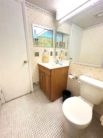 84 Markham E 84, Deerfield Beach, FL 33442