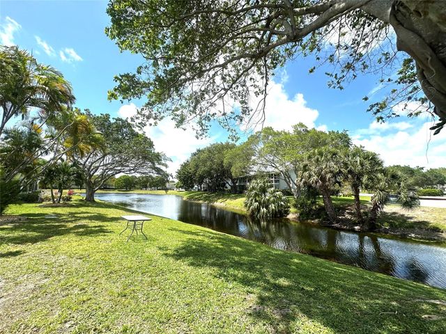 84 Markham E 84, Deerfield Beach, FL 33442