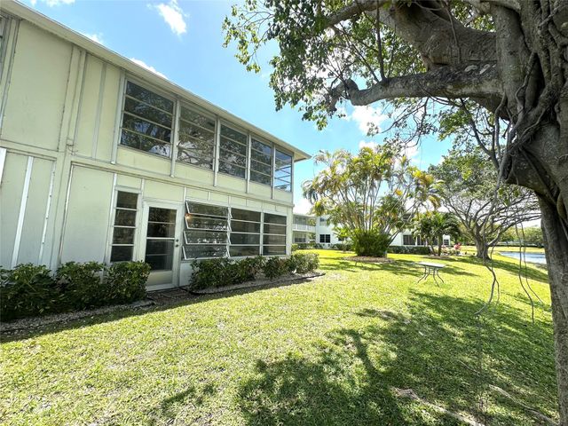 84 Markham E 84, Deerfield Beach, FL 33442