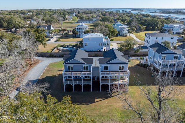 52 Pier View Court, Hampstead, NC 28443