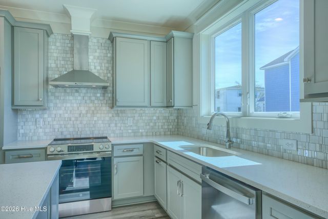 52 Pier View Court, Hampstead, NC 28443