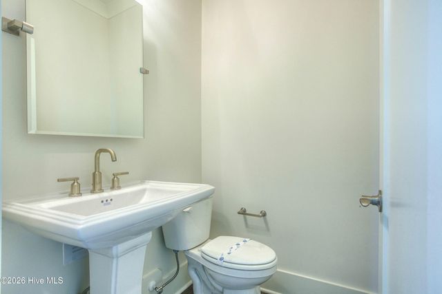 52 Pier View Court, Hampstead, NC 28443