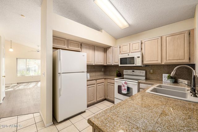 1120 N Val Vista Drive 73, Gilbert, AZ 85234