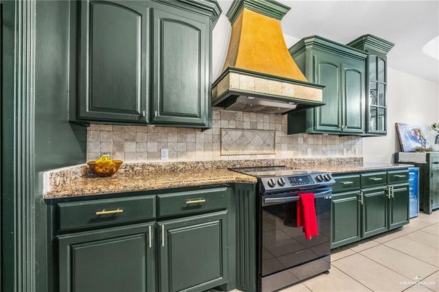 705 Sun Chase Street, San Juan, TX 78589