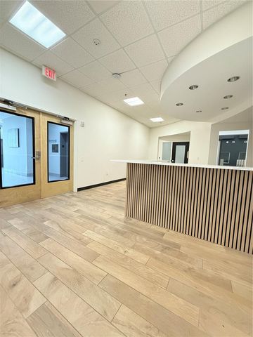 5402 W LAUREL STREET 109 & 220, Tampa, FL 33607