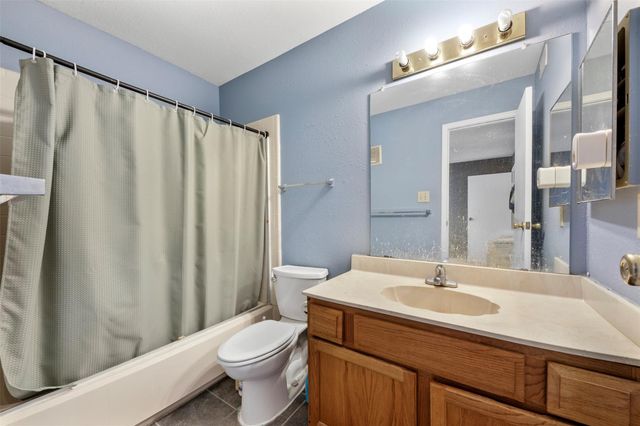 7617 Cambridge Street 7617, Houston, TX 77054