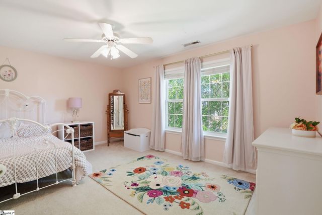 122 Summer Hill Road, Simpsonville, SC 29681