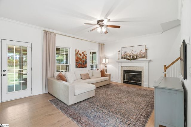 122 Summer Hill Road, Simpsonville, SC 29681