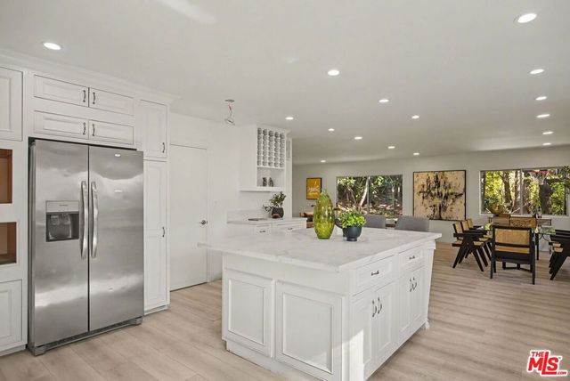 2612 S Beverly Drive, Los Angeles, CA 90034