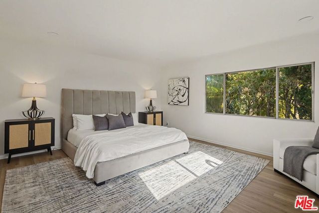 2612 S Beverly Drive, Los Angeles, CA 90034