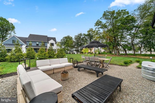 200 LONG LN, West Chester, PA 19380
