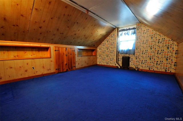 415 Lowell Avenue, New Hyde Park, NY 11040