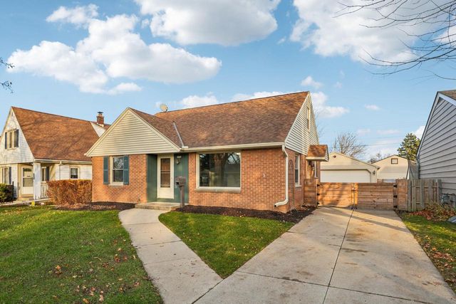 3372 S 71st STREET, Milwaukee, WI 53219