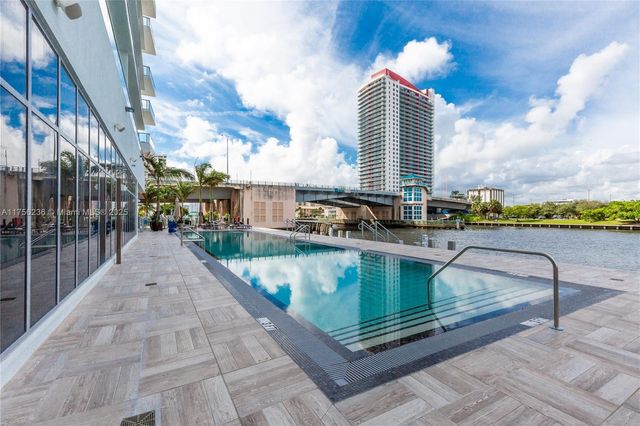 4010 S Ocean Dr R1609, Hollywood, FL 33019