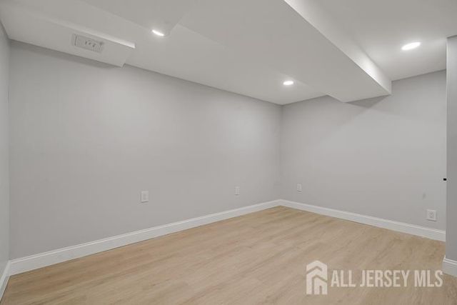 21 Vauxhall Road, East Brunswick, NJ 08816