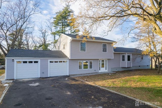 21 Vauxhall Road, East Brunswick, NJ 08816