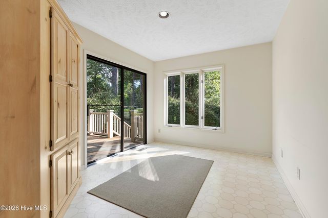 9140 Forest Drive SW, Sunset Beach, NC 28468