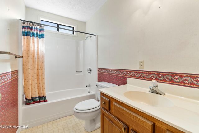 9140 Forest Drive SW, Sunset Beach, NC 28468