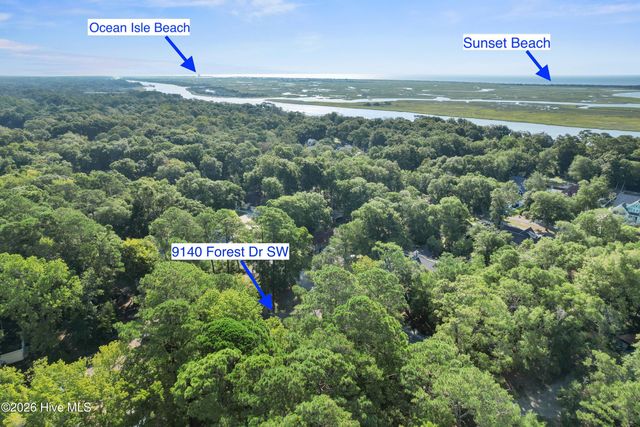 9140 Forest Drive SW, Sunset Beach, NC 28468