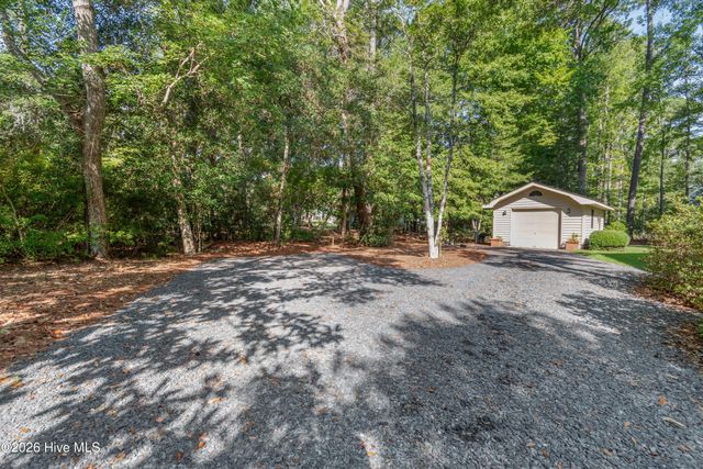 9140 Forest Drive SW, Sunset Beach, NC 28468