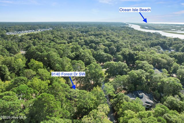 9140 Forest Drive SW, Sunset Beach, NC 28468