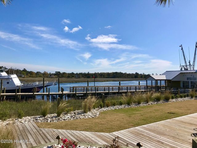 9140 Forest Drive SW, Sunset Beach, NC 28468