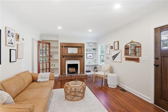 2305 Sanford Road, Decatur, GA 30033