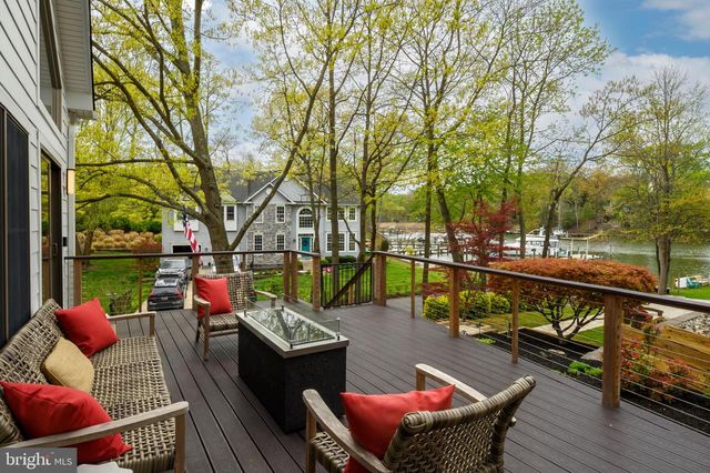 122 SHORE RD, Arnold, MD 21012