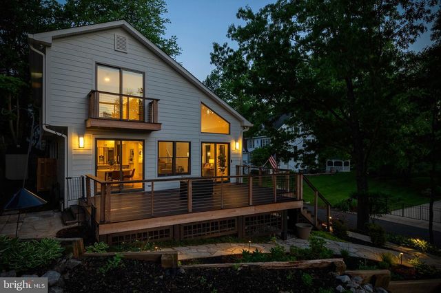 122 SHORE RD, Arnold, MD 21012
