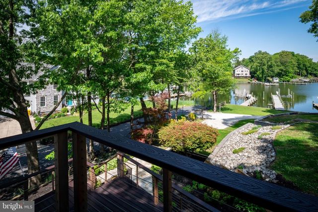 122 SHORE RD, Arnold, MD 21012