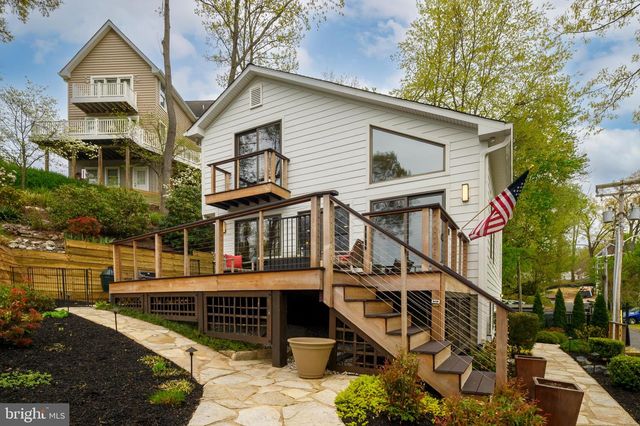 122 SHORE RD, Arnold, MD 21012