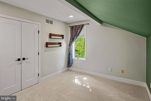 122 SHORE RD, Arnold, MD 21012