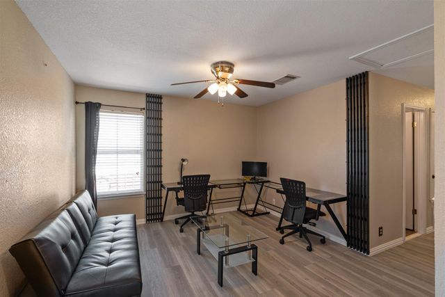 103 Ryan CV, Hutto, TX 78634