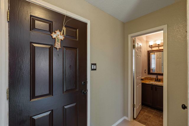 103 Ryan CV, Hutto, TX 78634