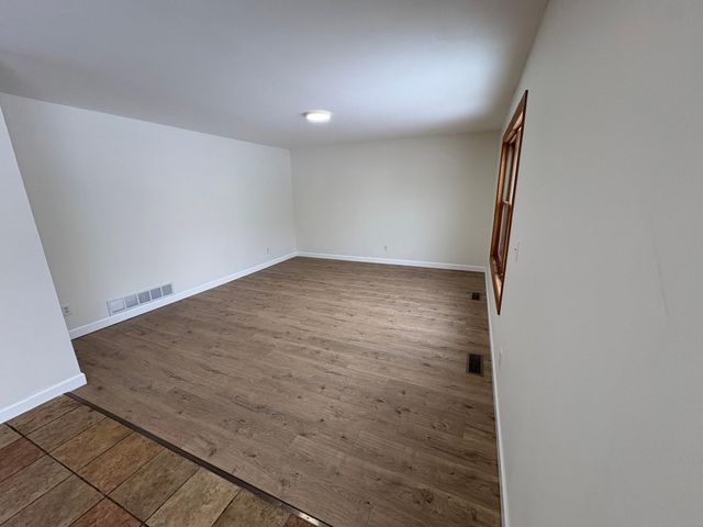 2424 Briar Oakes Boulevard, Monticello, MN 55362