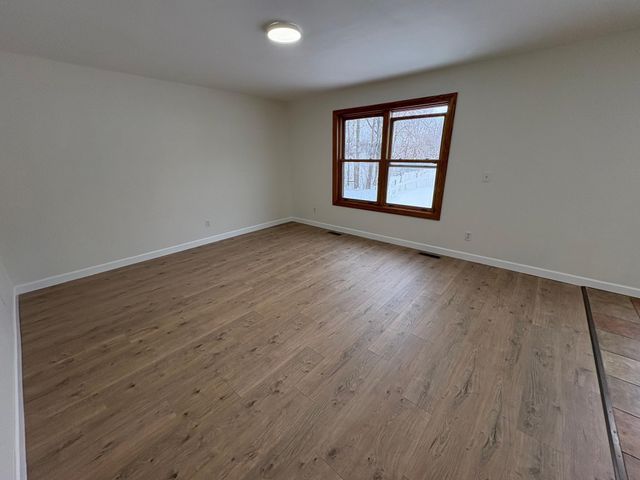 2424 Briar Oakes Boulevard, Monticello, MN 55362