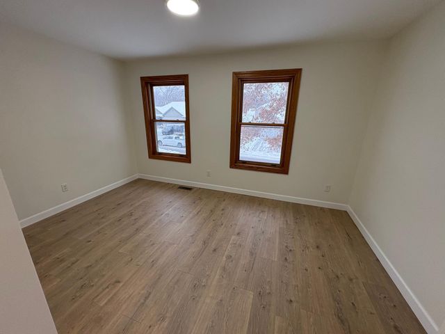 2424 Briar Oakes Boulevard, Monticello, MN 55362