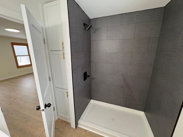 2424 Briar Oakes Boulevard, Monticello, MN 55362