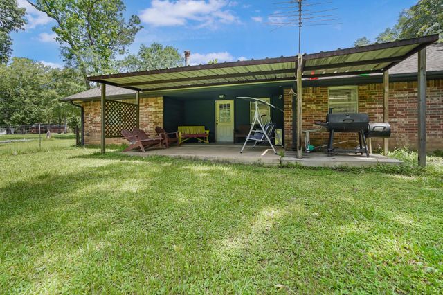 14 County Road 6403, Kenefick, TX 77535