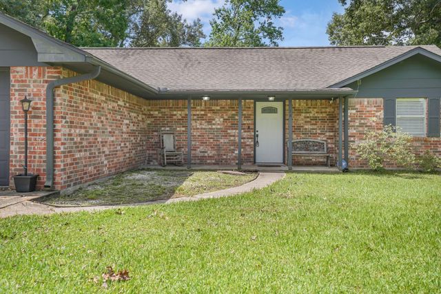 14 County Road 6403, Kenefick, TX 77535