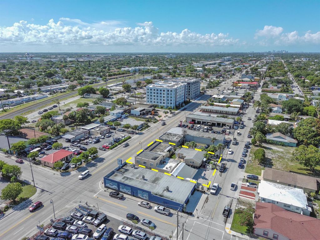922 & 928 S Dixie Highway, Lake Worth Beach, FL 33462