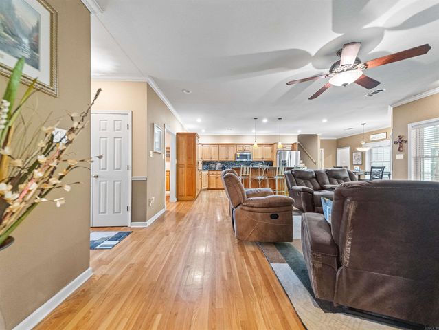 136 Peppermint Terrace, Hot Springs, AR 71913