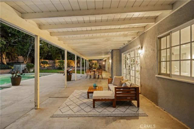 9325 Encino, Northridge, CA 91325