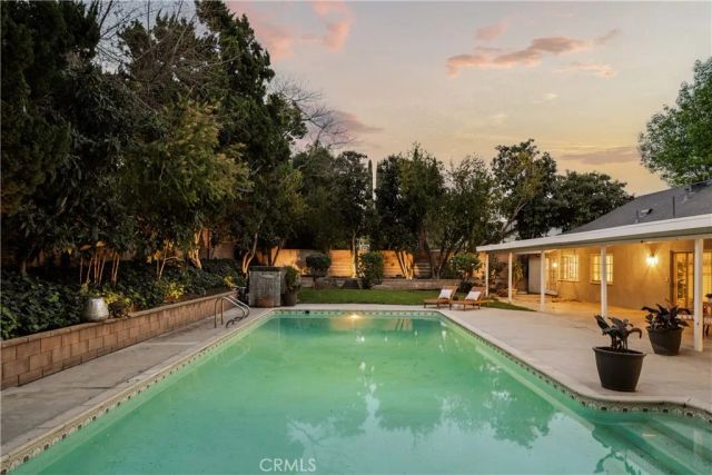 9325 Encino, Northridge, CA 91325