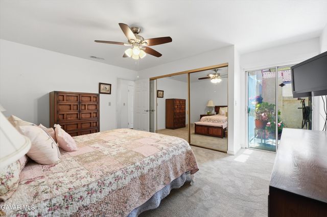 2124 El Domingo Circle 13, Lancaster, CA 93536