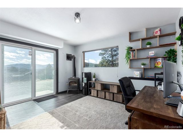 121 Sunlight Ln, Bailey, CO 80421