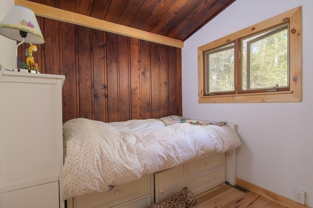1310 Clif Reynolds Road, Cambridge, VT 05464
