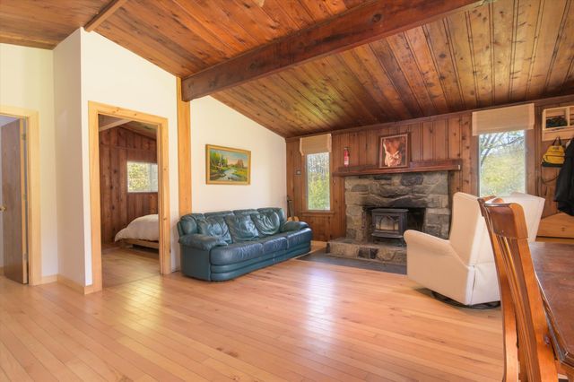 1310 Clif Reynolds Road, Cambridge, VT 05464